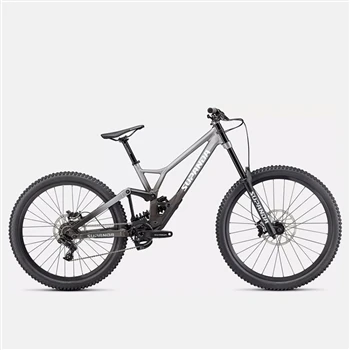 Ce să vă gândiți despre mersul cu bicicleta de munte pe asfalt